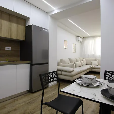 Apartment's Cosy Tiran